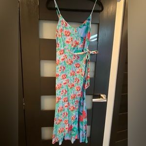 Zara dress. Size Small. Sorry not ironed.